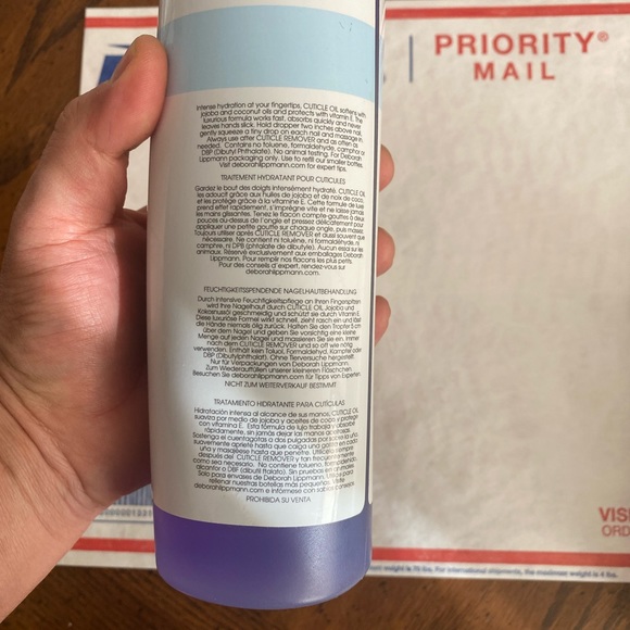 Deborah Lippmann Cuticle Oil Original 16 oz - Picture 3 of 8